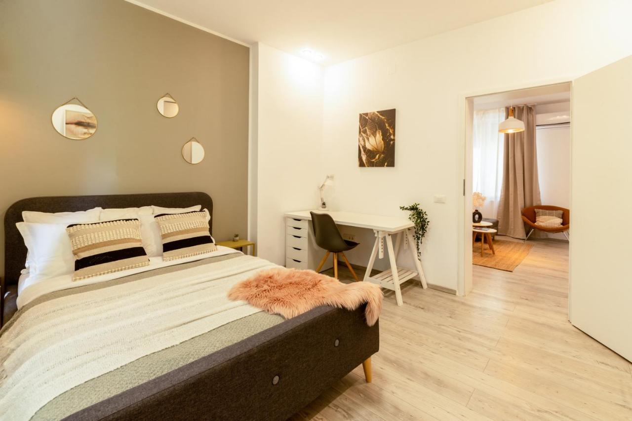 Ideal Stay: Spacious 2Br Apt Near Calea Victoriei Bükreş Dış mekan fotoğraf