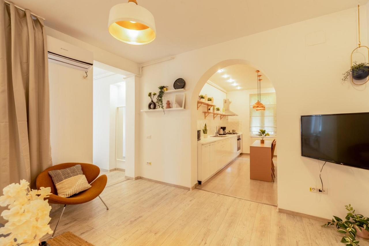 Ideal Stay: Spacious 2Br Apt Near Calea Victoriei Bükreş Dış mekan fotoğraf