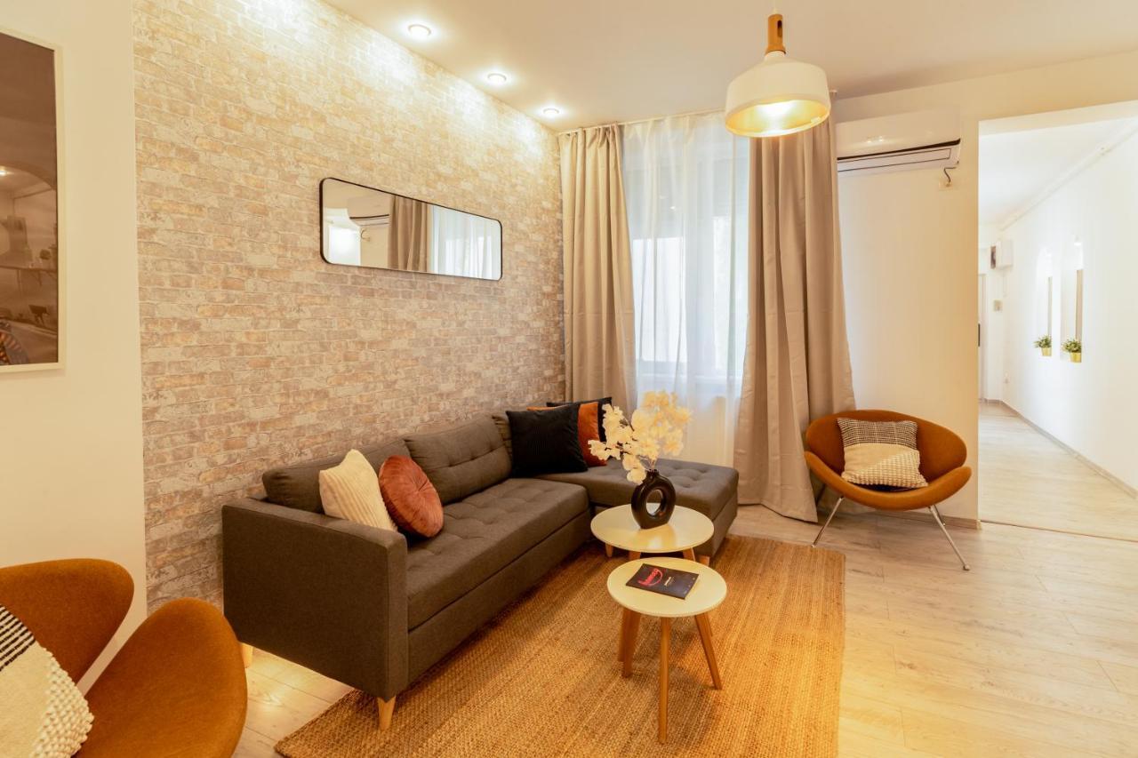 Ideal Stay: Spacious 2Br Apt Near Calea Victoriei Bükreş Dış mekan fotoğraf
