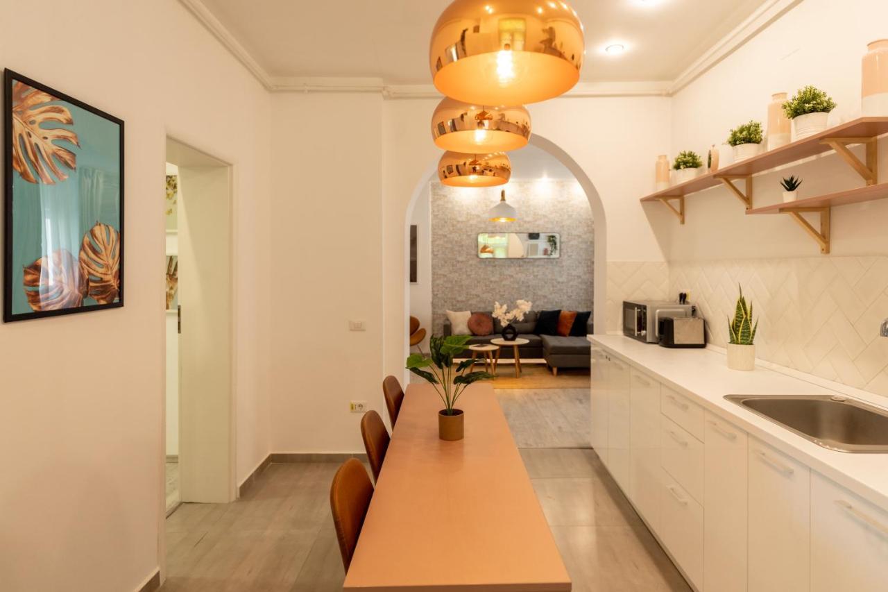 Ideal Stay: Spacious 2Br Apt Near Calea Victoriei Bükreş Dış mekan fotoğraf