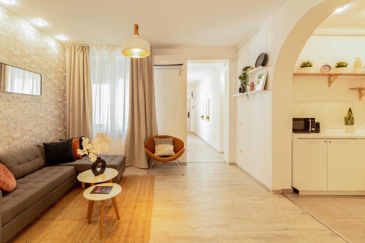 Ideal Stay: Spacious 2Br Apt Near Calea Victoriei Bükreş Dış mekan fotoğraf
